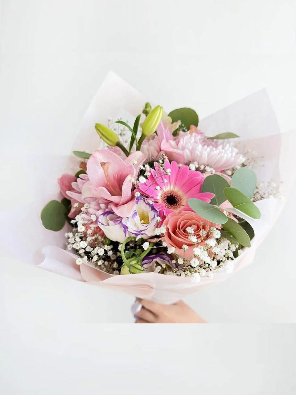 Ramo con flores de temporada
