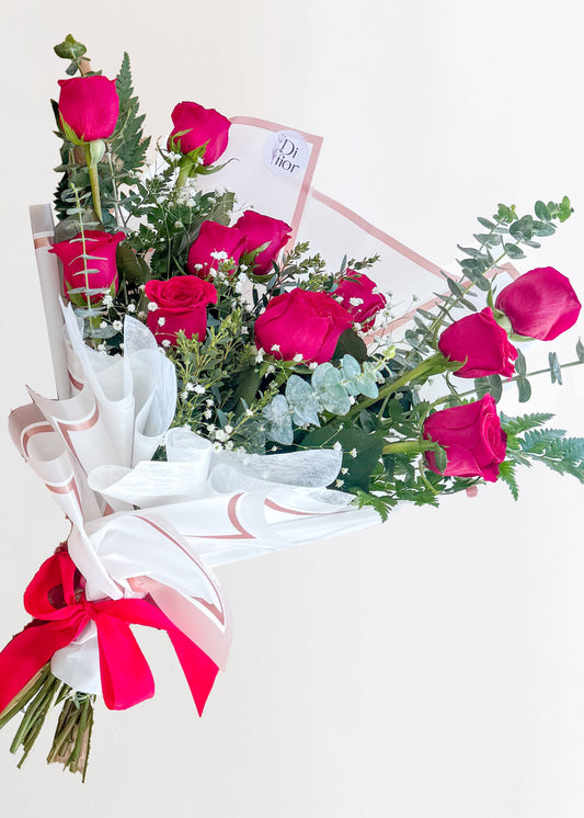 Ramo de 12 rosas SV26